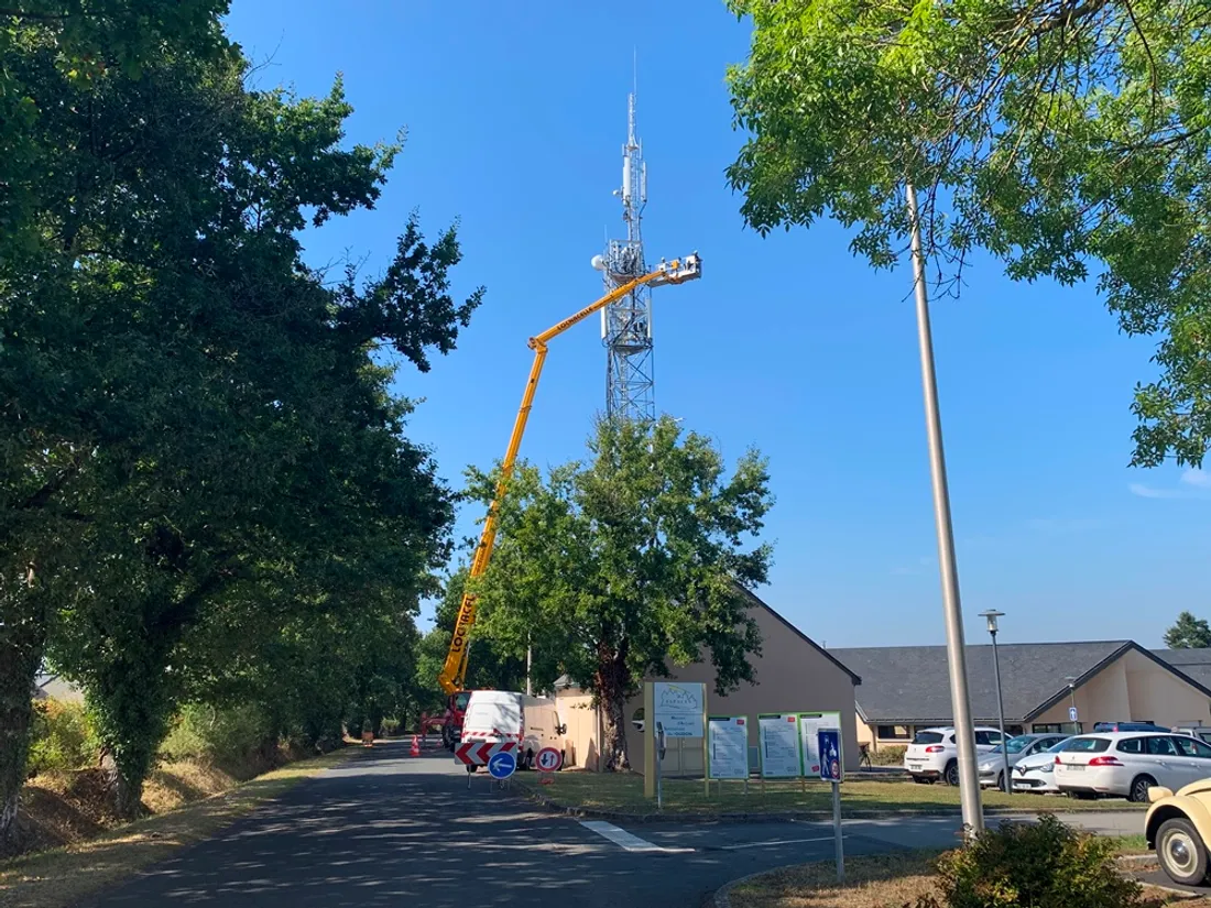 travaux antenne relais Miochaie Segré 5G_23 09 21_Clément Rivron